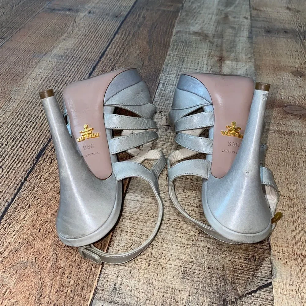 Prada Sandals Beige Gray Leather T-Strap Platform Heel Size 39.5 / US 9